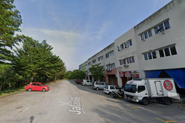 (ROI 4.51%) Pusat Perniagaan Reef Rawang