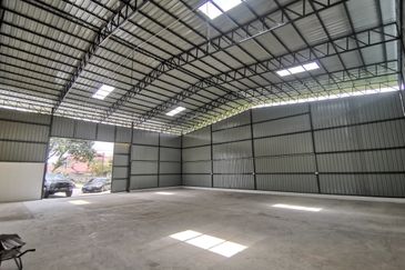 (Adjoining 3k sf per Lot) Kampung Paya Jaras Dalam Seksyen U19 Sungai Buloh Tempayan Emas 