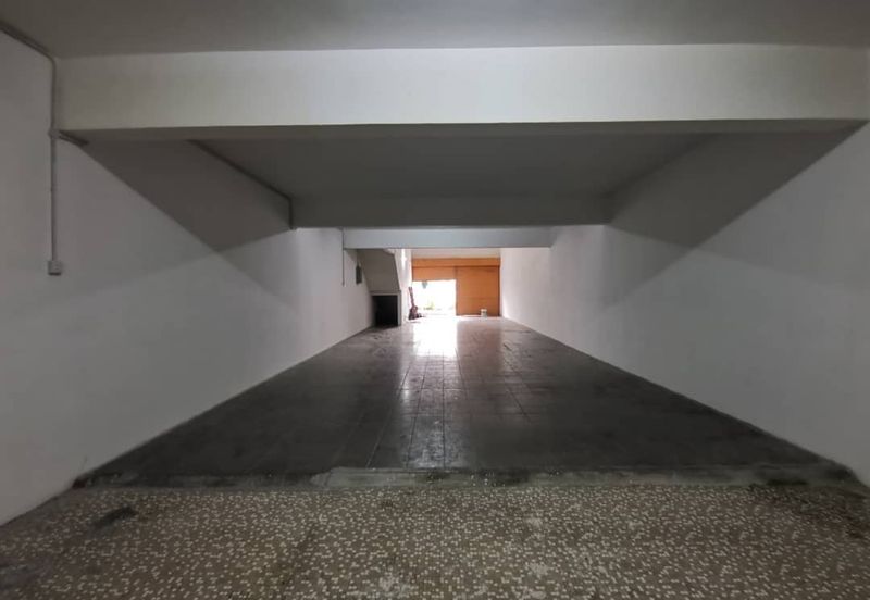 (3 Adjoining) Sultan Azlan Shah Jalan Ipoh