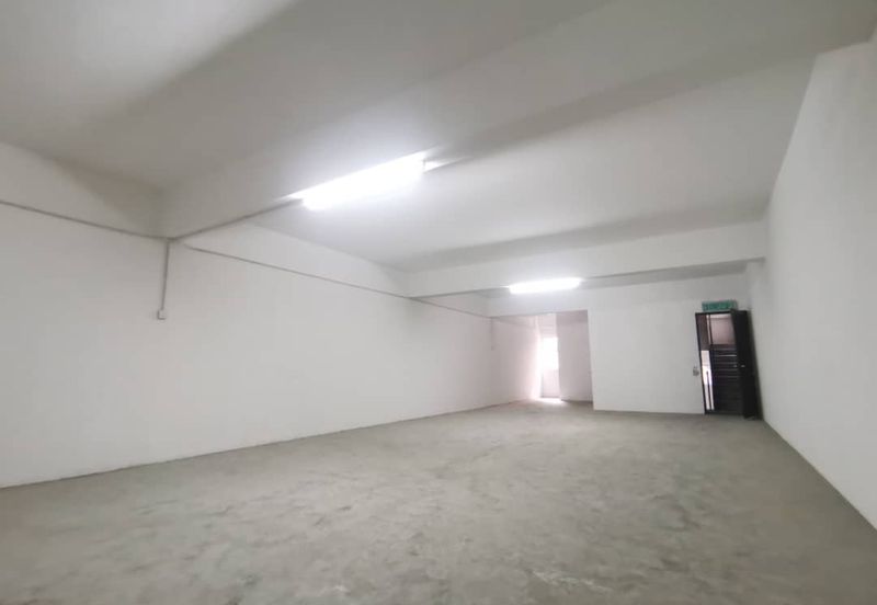 (3 Adjoining) Sultan Azlan Shah Jalan Ipoh