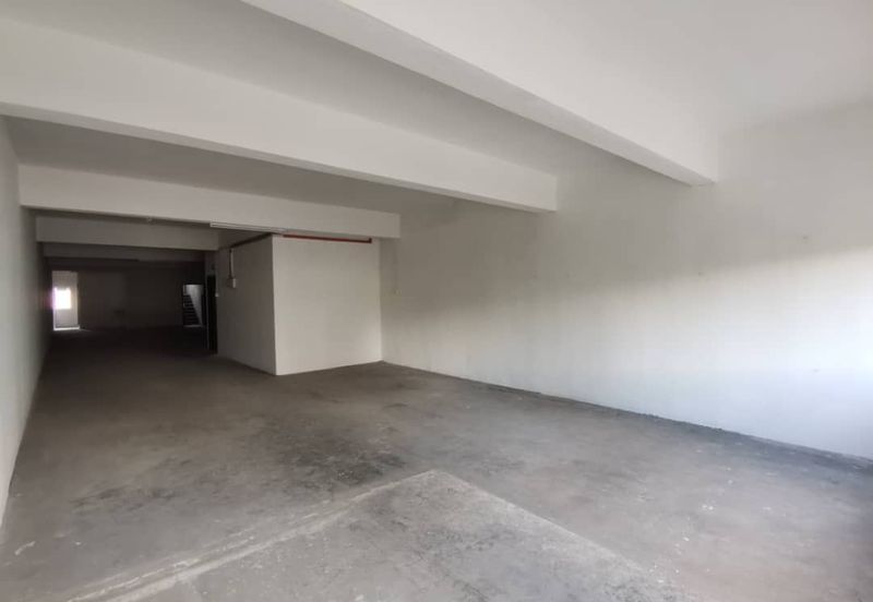 (3 Adjoining) Sultan Azlan Shah Jalan Ipoh