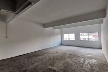 (3 Adjoining) Sultan Azlan Shah Jalan Ipoh