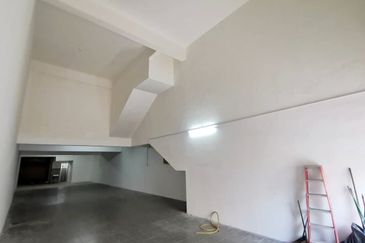 (4.5 Storey Shop & Office) Sultan Azlan Shah Jalan Ipoh Chow Kit