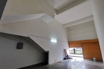 (4.5 Storey Shop & Office) Sultan Azlan Shah Jalan Ipoh Chow Kit