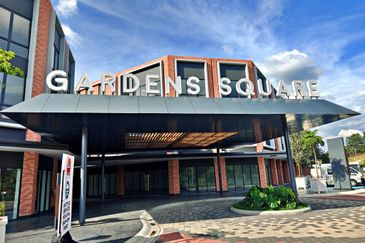 (Main Road) Gardens Square Gamuda Gardens Rawang Sungai Buloh North