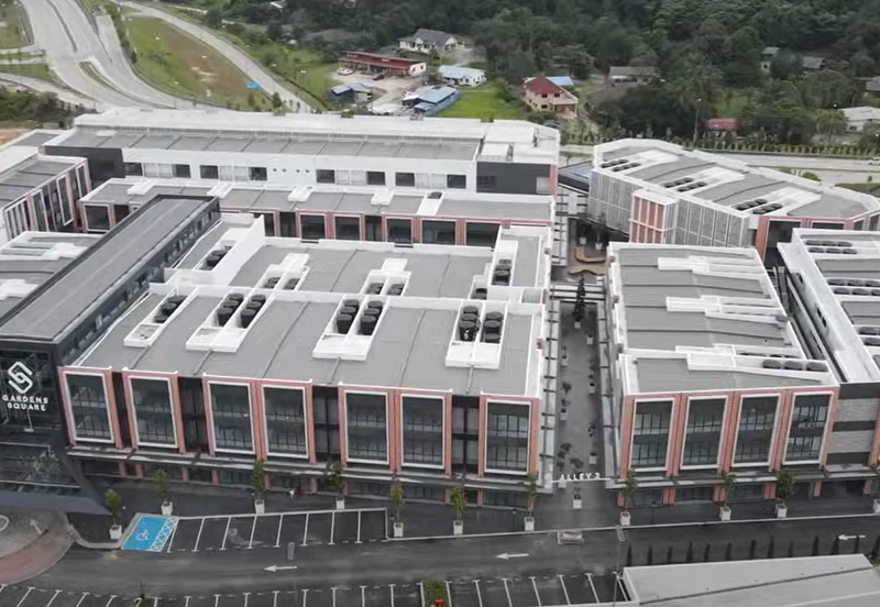 (End Lot Ground Floor) Gardens Square Gamuda Gardens Rawang Sungai Buloh North