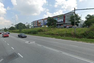 Pusat Perdagangan Maisons