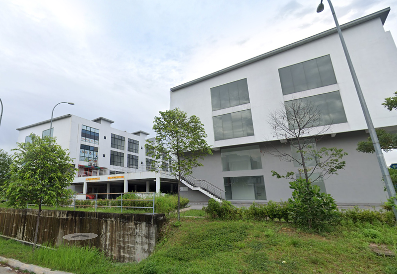 Pusat Perdagangan Maisons