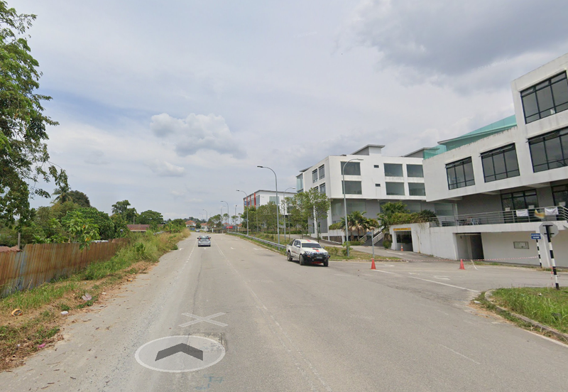 Pusat Perdagangan Maisons