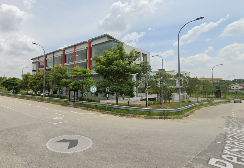 Pusat Perdagangan Maisons