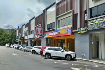 (Ground Floor) Twin Palms Taman Bukit Palma Kajang Sungai Long