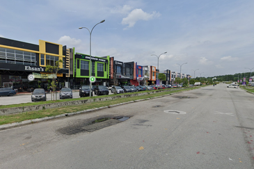 Pusat Perdagangan Alam Jaya