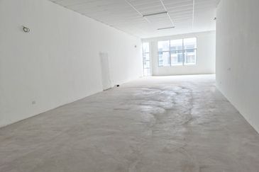 Pusat Perdagangan Alam Jaya