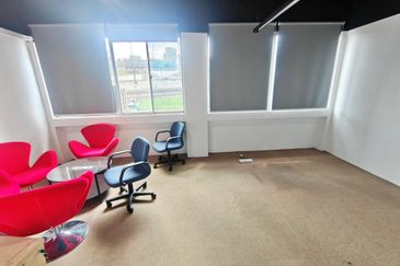 (Adjoining Ground Floor) KL Kampung Attap Jalan Maharajalela