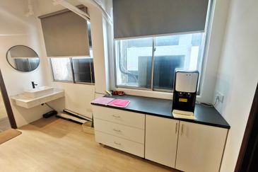 (Adjoining Ground Floor) KL Kampung Attap Jalan Maharajalela