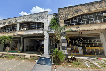 Bandar Pinggiran Subang