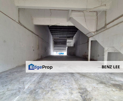 (25 X 90) Subang Seksyen 2 U5 Bandar Pinggiran Subang Jalan Bulan, Selangor, Shah Alam