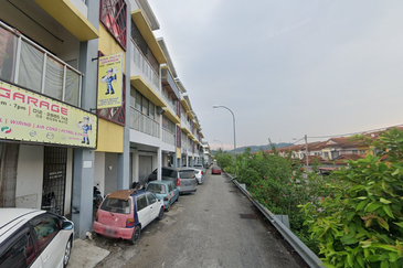 (ROI 4.64%) Seri Pristana Business Centre Taman Seri Pristana Sungai Buloh Saujana Utama