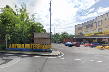 Ampang Waterfront