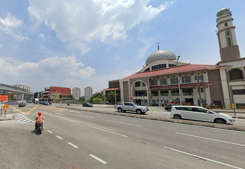 (Main Road ROI 4.84%) Jalan Ipoh Jalan Sultan Azlan Shah 