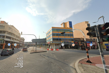 (ROI 5.40% Main Road) Kawasan 15 Klang