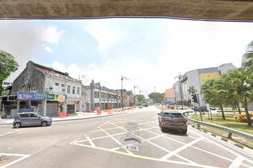 (ROI 5.40% Main Road) Kawasan 15 Klang