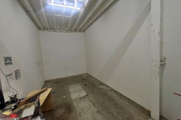 Taman Industri Bolton