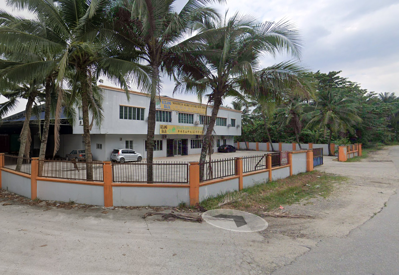 (2.2 Acres Industry Land W/Wareshouse) Kampung Orang Asli Kuang Rawang Sungai Buloh