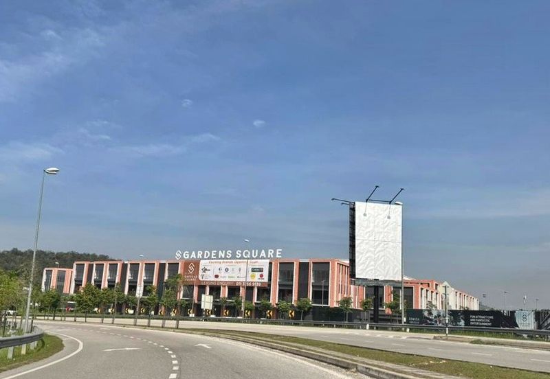 (Adjoining) Gardens Square Gamuda Gardens Rawang Sungai Buloh North