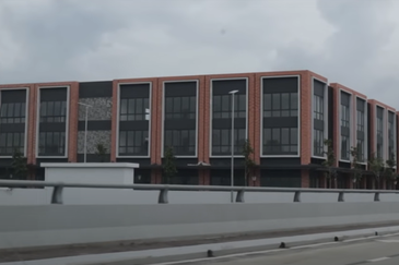 (Adjoining) Gardens Square Gamuda Gardens Rawang Sungai Buloh North