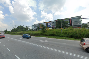 Pusat Perdagangan Maisons