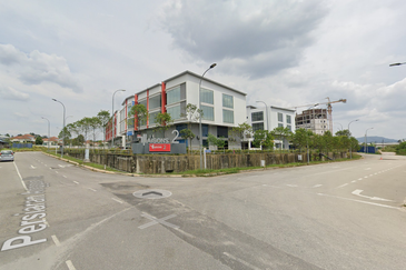 Pusat Perdagangan Maisons