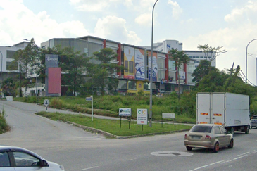 Pusat Perdagangan Maisons