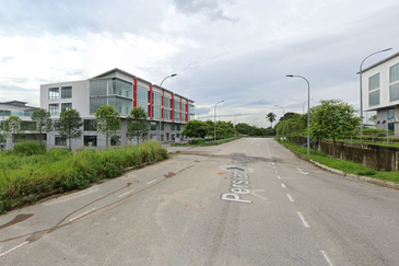 Pusat Perdagangan Maisons