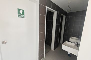 (B/U  7,919 sqft) Kota Puteri Omni/02 Batu Arang