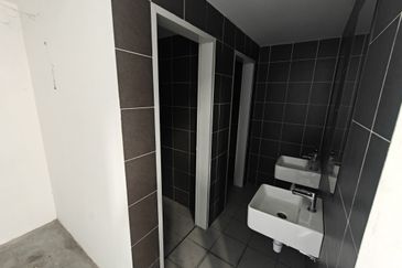 (B/U  7,919 sqft) Kota Puteri Omni/02 Batu Arang