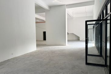 (Corner) Kepong Baru Residensi The HERZ