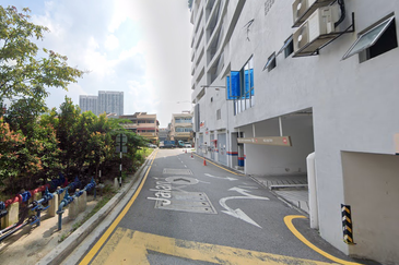 (Corner) Kepong Baru Residensi The HERZ