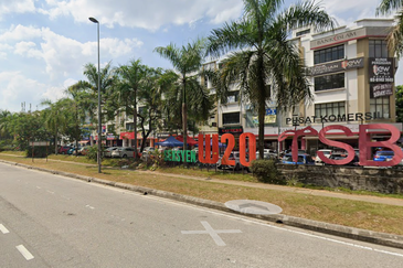 Taman Industrial Sungai Buloh (TSB Commercial Centre)