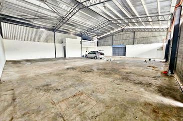 (60 X 70) Kampung Matang Pagar Sungai Buloh