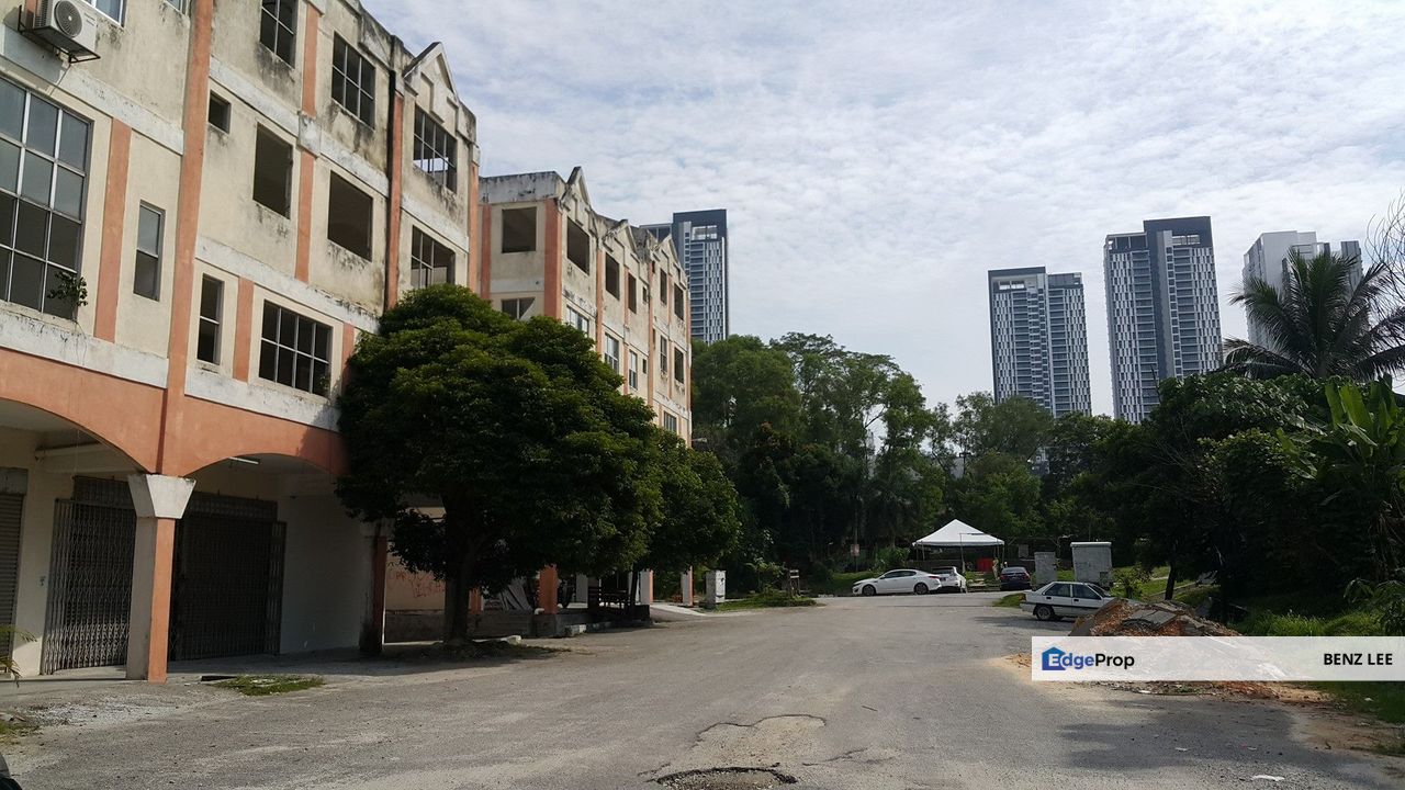 (Ground Floor) Taman Juara Jaya Seri Kembangan Balakong, Selangor, Balakong