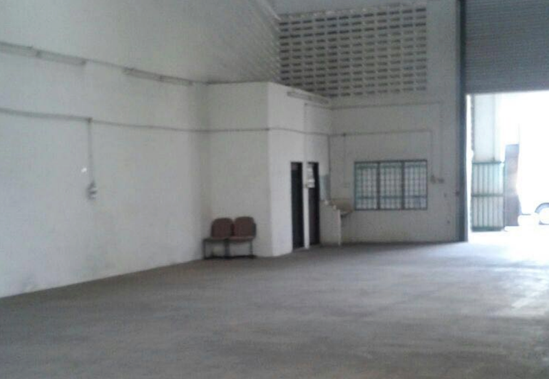 Taman Industrial Sungai Buloh (TSB Commercial Centre)