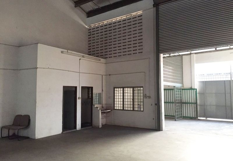 Taman Industrial Sungai Buloh (TSB Commercial Centre)