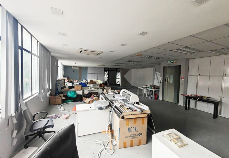 Taman Industrial Sungai Buloh (TSB Commercial Centre)