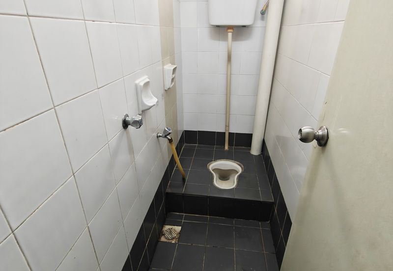 (Facing KIP Mall) Desa Coalfields Jln DC 4/5 Sungai Buloh