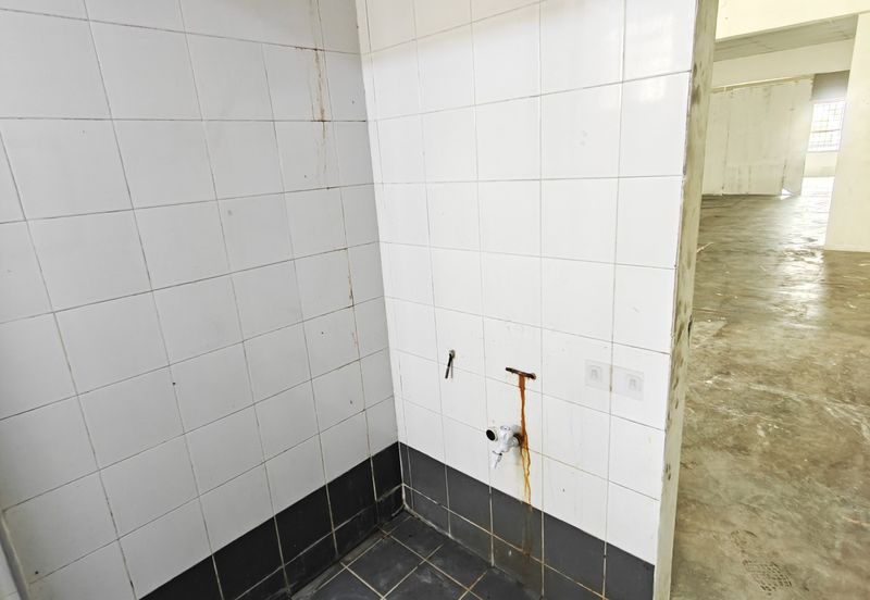 (Facing KIP Mall) Desa Coalfields Jln DC 4/5 Sungai Buloh