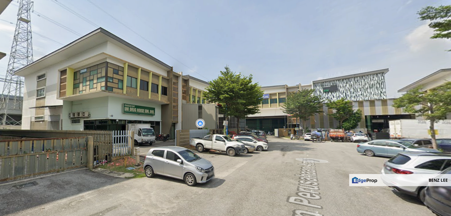 (Main Road) Amari Business Park Kawasan Industri Batu Caves , Selangor, Batu Caves 