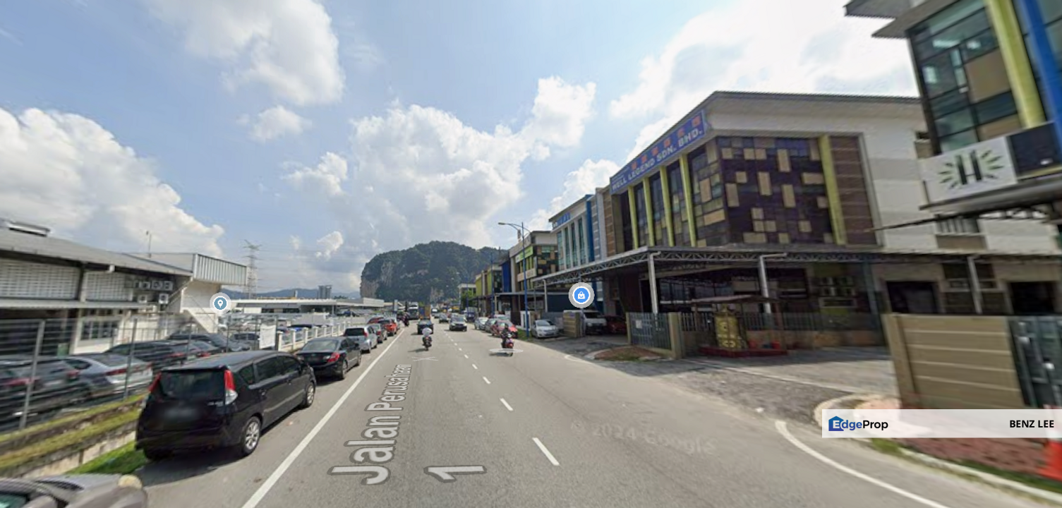 (Main Road) Amari Business Park Kawasan Industri Batu Caves , Selangor, Batu Caves 