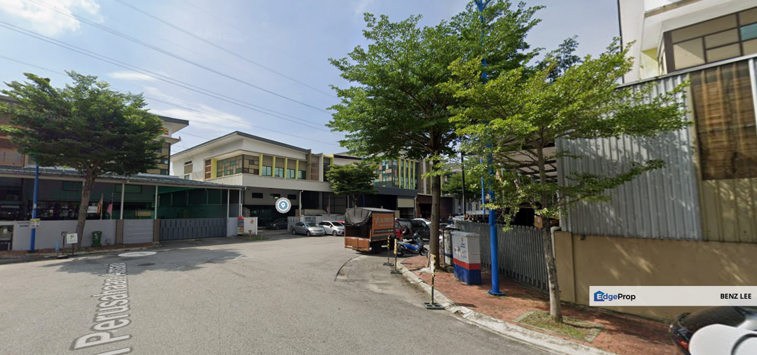 (Main Road) Amari Business Park Kawasan Industri Batu Caves , Selangor, Batu Caves 