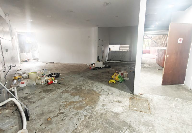 (Main Road) Kampung Matang Pagar Sungai Buloh